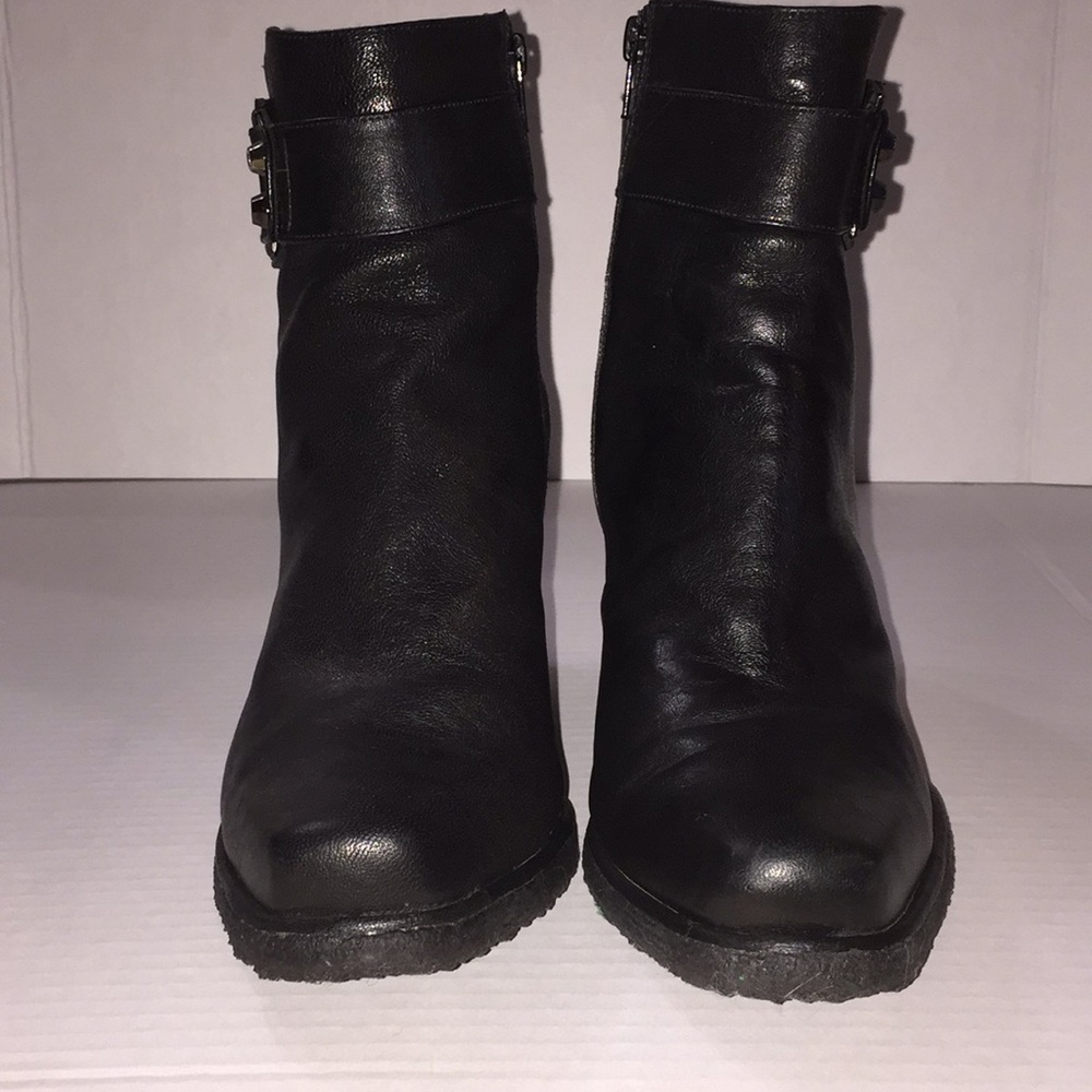 Stuart Weitzman Leather Wedge Boot Euc - image 2
